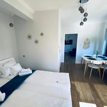 Apartman Rozany Ogrod *